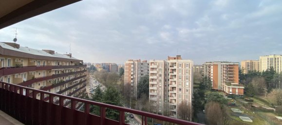 3-salle Appartement à San Donato Milanese, Italy No. 17576 22