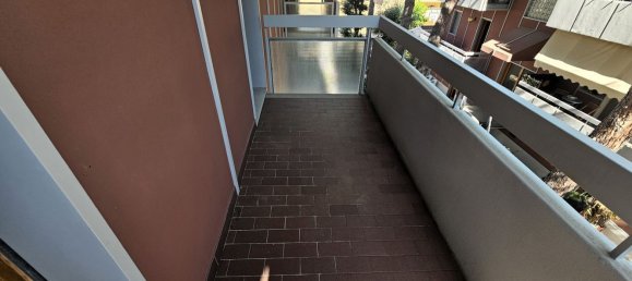 7 rooms Duplex in Pesaro, Italy No. 283440 16