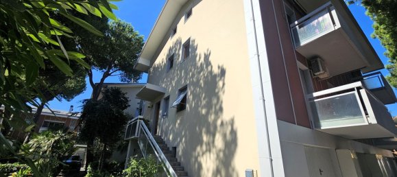 7 rooms Duplex in Pesaro, Italy No. 283440 36