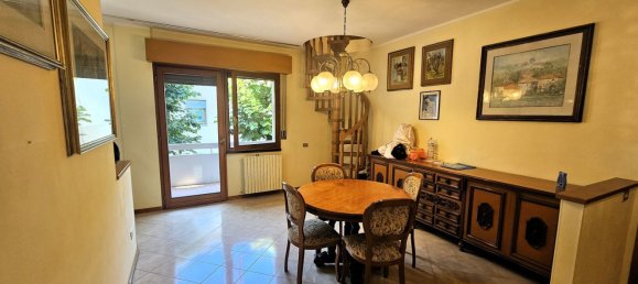 7 rooms Duplex in Pesaro, Italy No. 283440 4