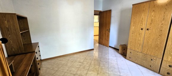 7 rooms Duplex in Pesaro, Italy No. 283440 15