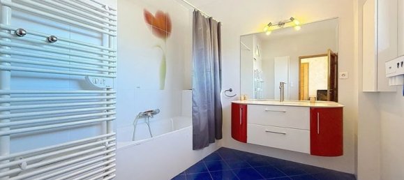 5 bedrooms House in Cranves-Sales, France No. 201504 15