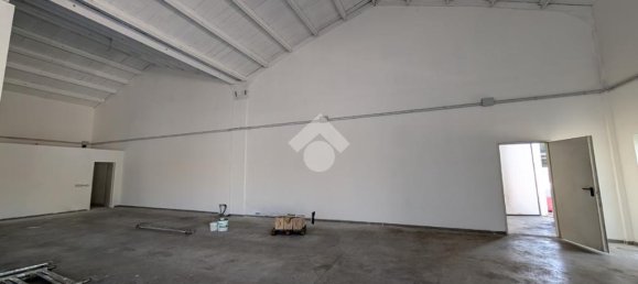 1غرفة مستودع في Pomezia, Italy رقم 52461 18