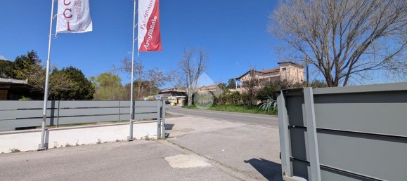 1غرفة مستودع في Pomezia, Italy رقم 52461 14