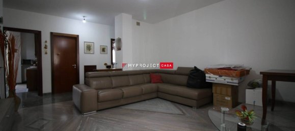 2 bedrooms Apartment in Martina Franca, Italy No. 296220 6