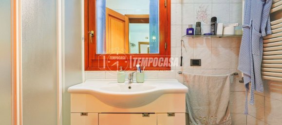 4 rooms Apartment in Bologna, Italy No. 170880 17