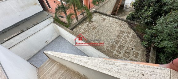 Дом с 8 комнатами в Melissano, Италия № 71167 27