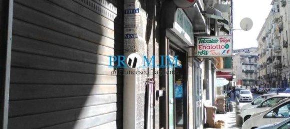 Gewerbliche Immobilie in Naples, Italy 45m², Nr. 317250 2