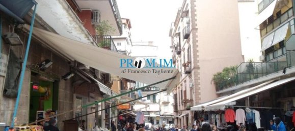 Gewerbliche Immobilie in Naples, Italy 45m², Nr. 317250 9