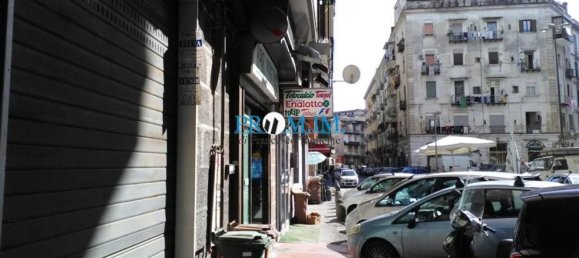 Gewerbliche Immobilie in Naples, Italy 45m², Nr. 317250 11