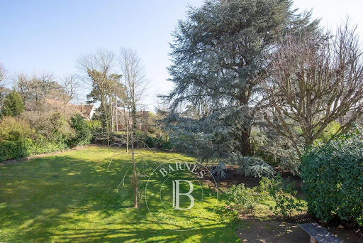 Casa T4 em Garches, France N.º 180423