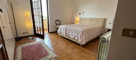 6 rooms Villa in Forte dei Marmi, Italy No. 188630 12