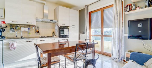 2 rooms Apartment in Somma Lombardo, Italy No. 89567 5