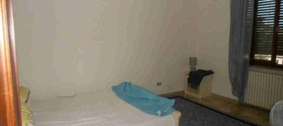 Квартира с 4 комнатами в Вилла Бартоломеа, Италия № 194991 12