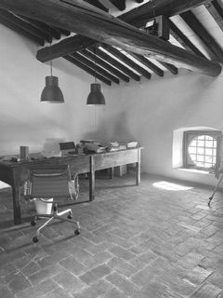 7 rooms Apartment in San Casciano in Val di Pesa, Italy No. 195606