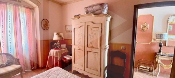 Studio in Trani, Italy No. 252255 11