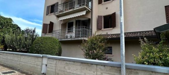 Apartamento de 2 dormitorios en Suzzara, Italy No. 352008 28