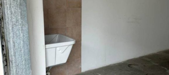 Apartamento de 2 dormitorios en Suzzara, Italy No. 352008 25