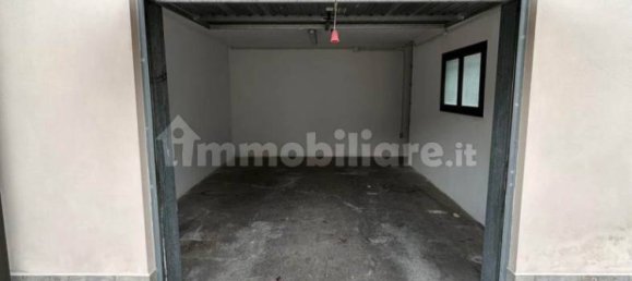 Apartamento de 2 dormitorios en Suzzara, Italy No. 352008 26