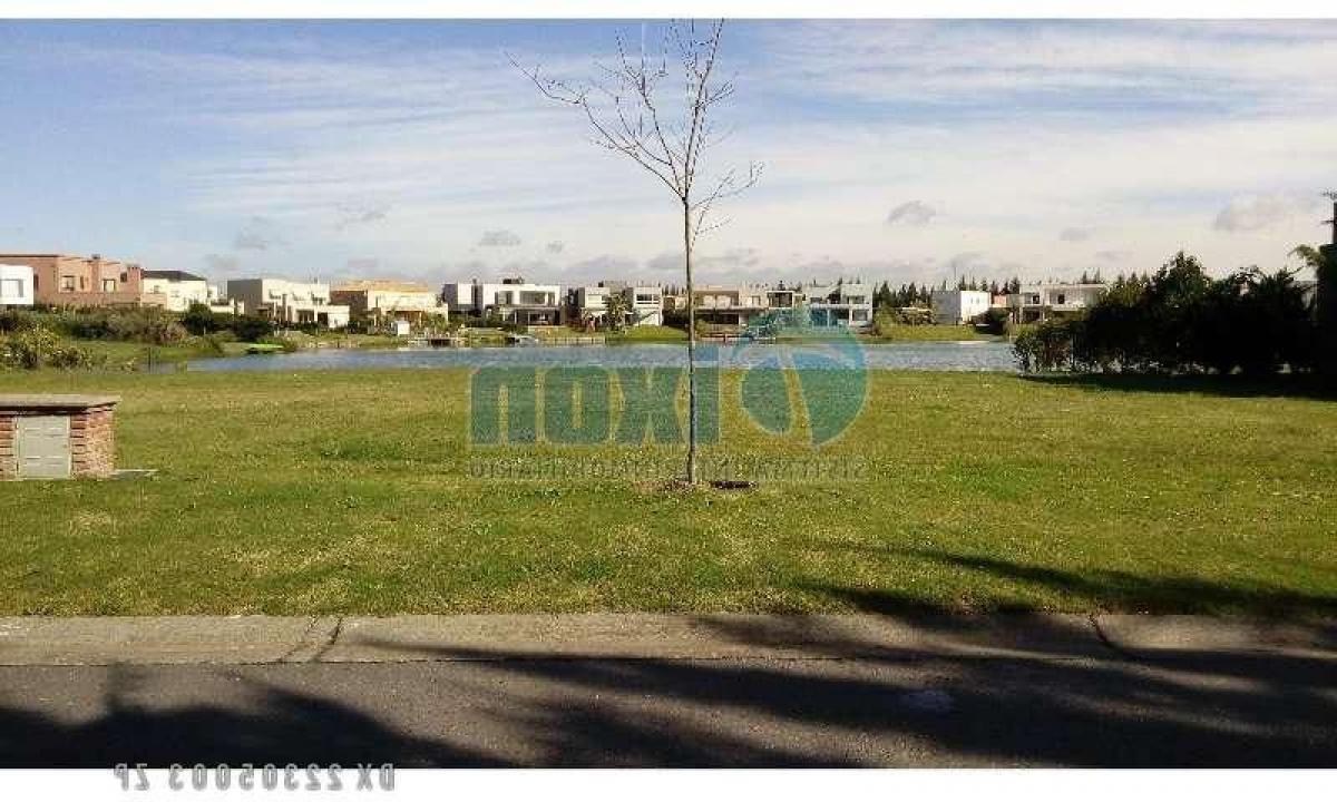  Land in Buenos Aires, Argentina No. 116401