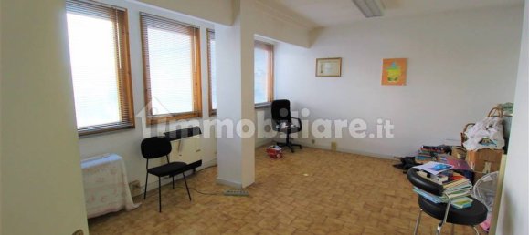 1-Zimmer Büro in Colle di Val d'Elsa, Italy, Nr. 217952 7