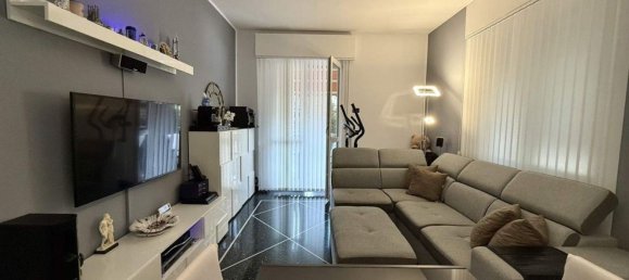 4-salle Appartement à Rapallo, Italy No. 272387 6