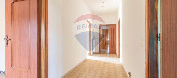 3 rooms Apartment in San Lorenzo Nuovo, Italy No. 108716 25