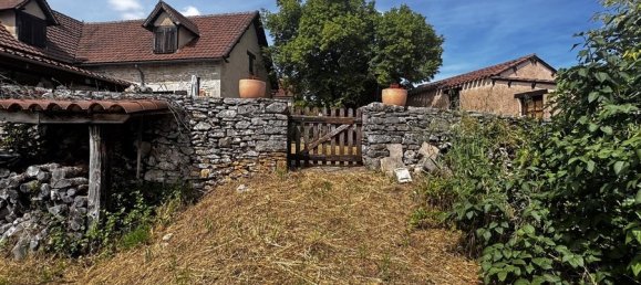 3 bedrooms House in Lot, France No. 292871 2