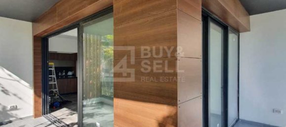 3 bedrooms Apartment in Limassol, Cyprus No. 14145 11