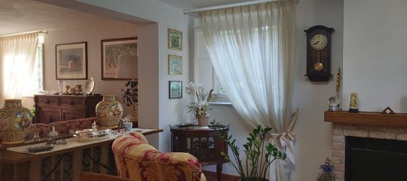 7 rooms Villa in Capannori, Italy No. 98049 17