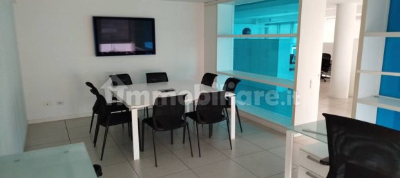 4 rooms Office in Casalecchio di Reno, Italy No. 332653 5