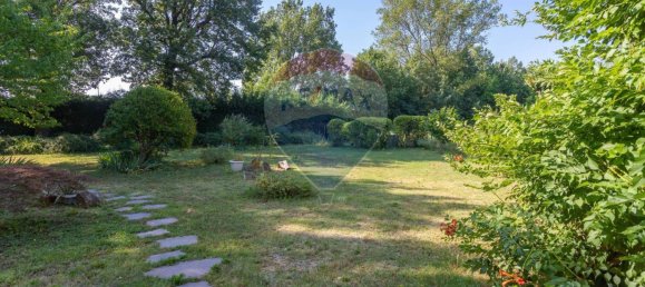 5 bedrooms Villa in Fidenza, Italy No. 308745 12