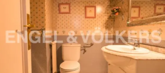 4 bedrooms Apartment in Madrid, Spain No. 176764 8