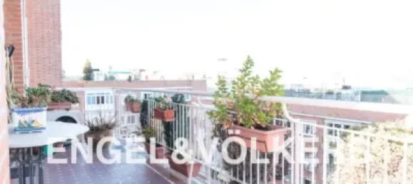 4 bedrooms Apartment in Madrid, Spain No. 176764 12