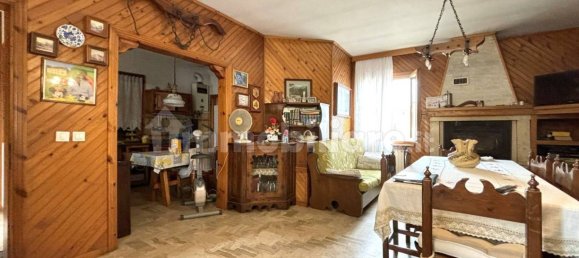 3 bedrooms House in Taglio di Po, Italy No. 300541 8