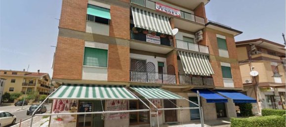 5 rooms Apartment in Roccasecca, Italy No. 200930 7