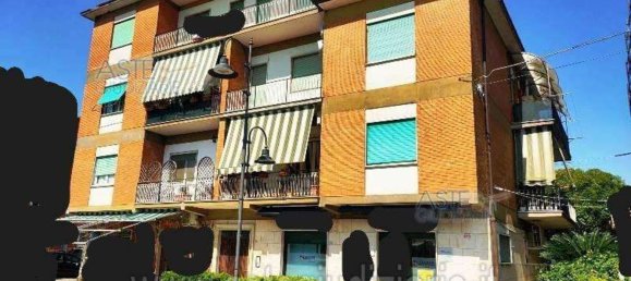 5 rooms Apartment in Roccasecca, Italy No. 200930 14