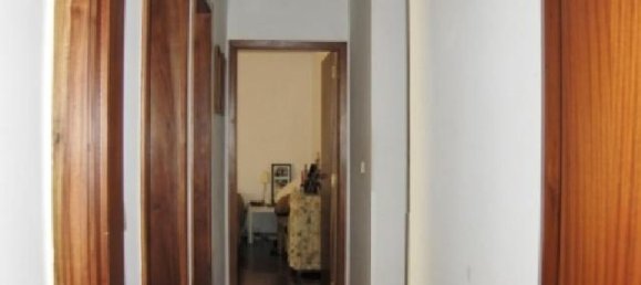 4 غرف نوم شقة في Amadora, Portugal رقم 189871 9