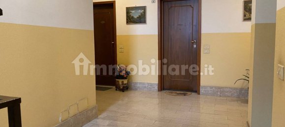 Квартира с 2 спальнями в Дезенцано дель Гарда, Италия № 187863 4