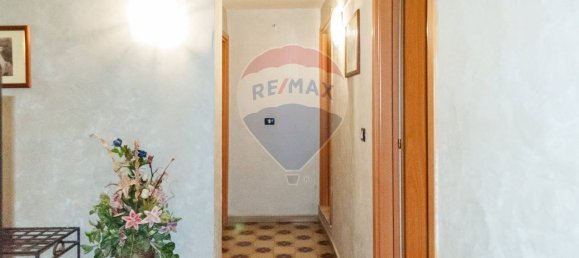 Отель, гостиница с 4 комнатами в Катания, Италия № 281453 26