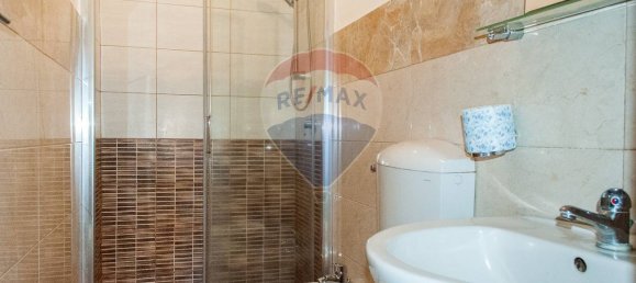 Отель, гостиница с 4 комнатами в Катания, Италия № 281453 38