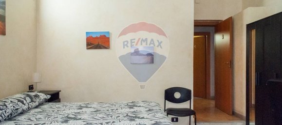 Отель, гостиница с 4 комнатами в Катания, Италия № 281453 33