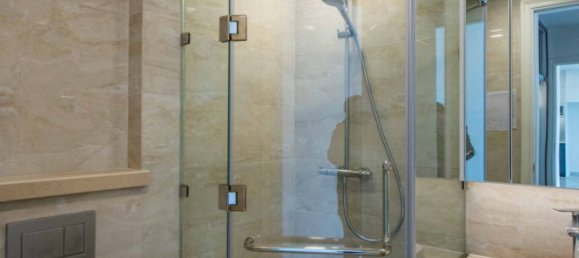 2 bedrooms Apartment in District 1, Vietnam No. 18156 13