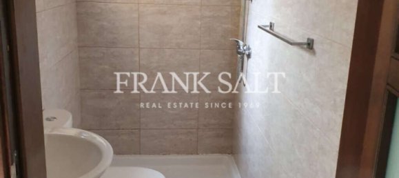 3 bedrooms Apartment in Xghajra, Malta No. 7726 13