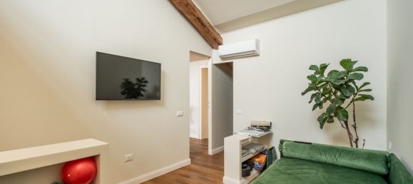 4 rooms Apartment in Reggio Emilia, Italy No. 93391 10