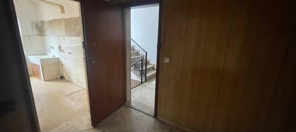 4 rooms Apartment in Alessandria, Italy No. 29037 3