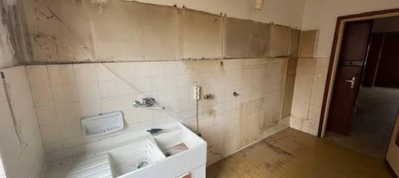 4 rooms Apartment in Alessandria, Italy No. 29037 11