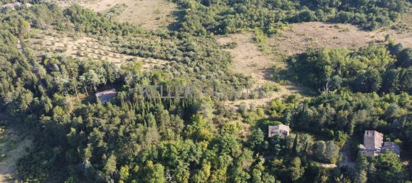 5 bedrooms House in Monte Santa Maria Tiberina, Italy No. 372203 8