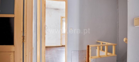 Дом с 3 спальнями в Порту, Португалия № 79812 6