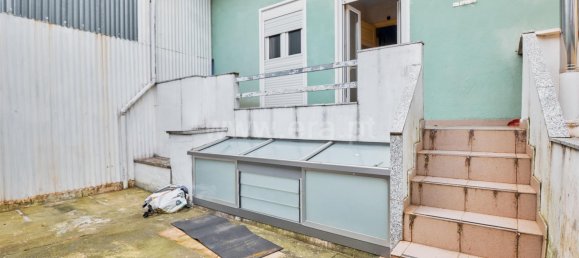 Дом с 3 спальнями в Порту, Португалия № 79812 17